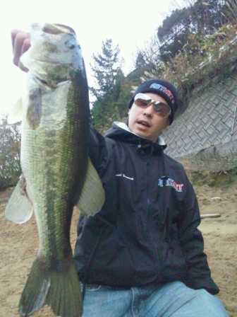 冬のオカッパリで釣れる.jpg
